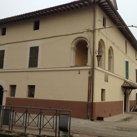 Casa Francesconi Guest House Pietra Rossa ภายนอก รูปภาพ
