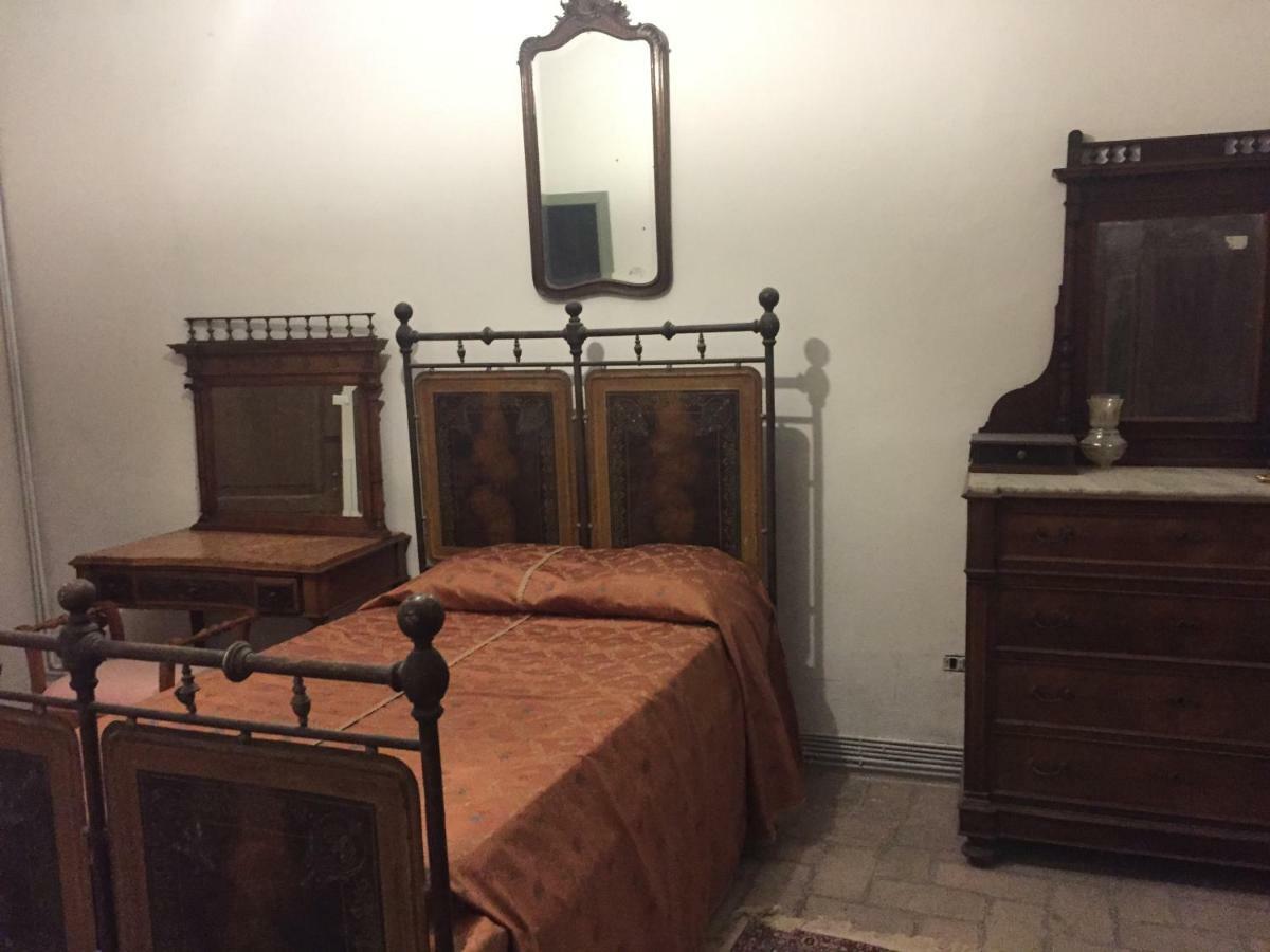 Casa Francesconi Guest House Pietra Rossa ภายนอก รูปภาพ