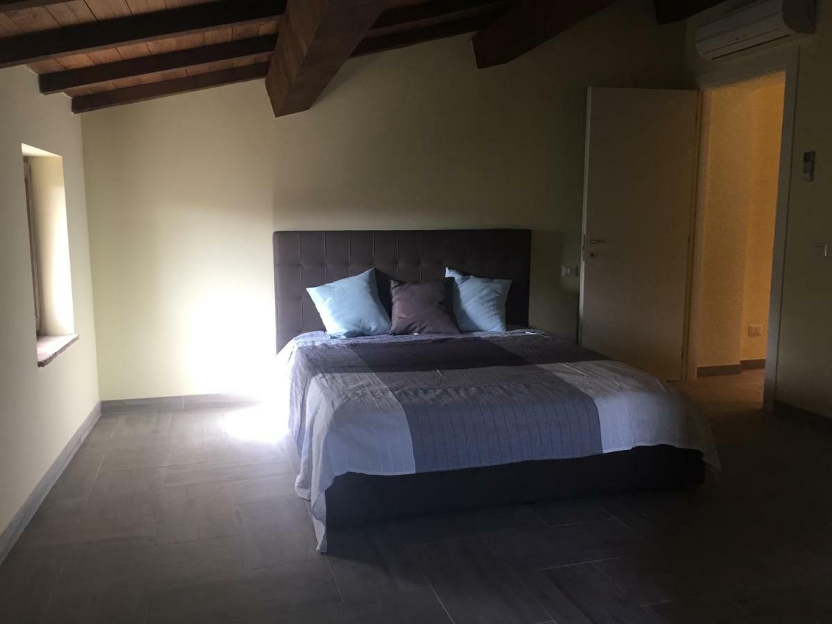 Casa Francesconi Guest House Pietra Rossa ภายนอก รูปภาพ