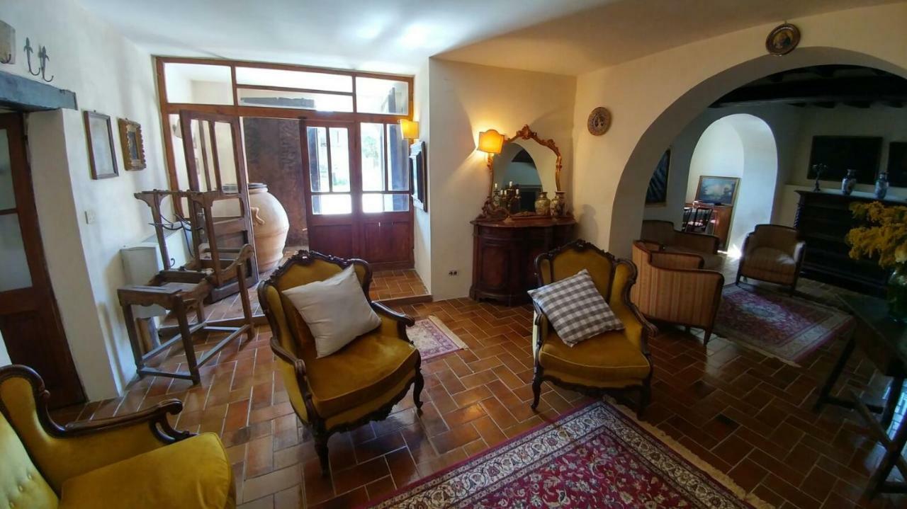 Casa Francesconi Guest House Pietra Rossa ภายนอก รูปภาพ