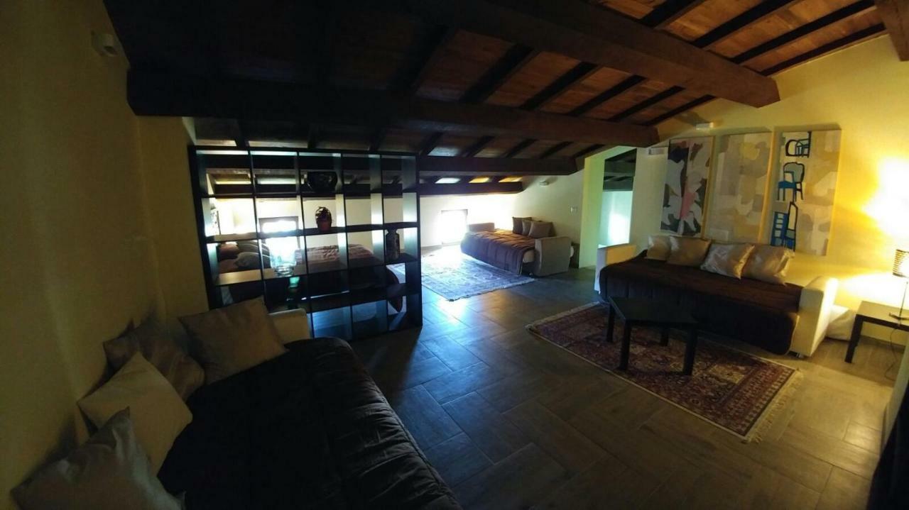 Casa Francesconi Guest House Pietra Rossa ภายนอก รูปภาพ
