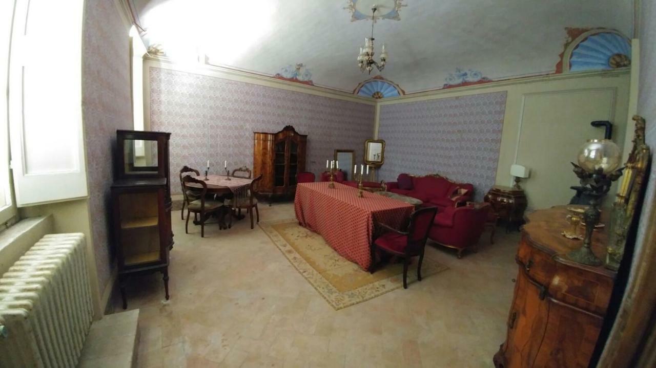 Casa Francesconi Guest House Pietra Rossa ภายนอก รูปภาพ
