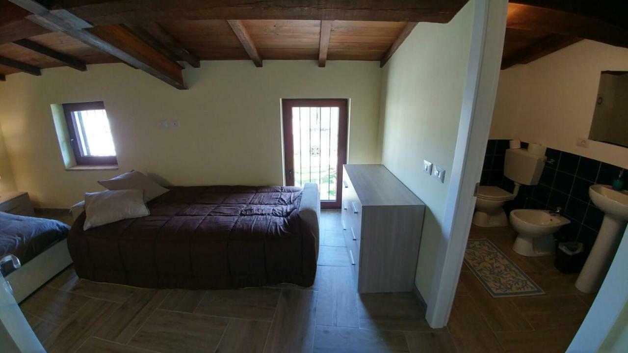 Casa Francesconi Guest House Pietra Rossa ภายนอก รูปภาพ