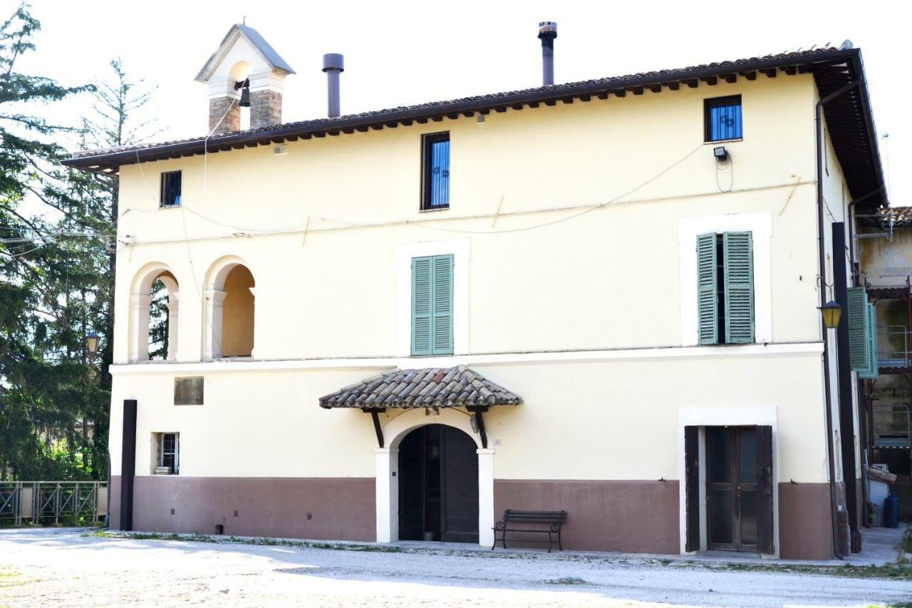 Casa Francesconi Guest House Pietra Rossa ภายนอก รูปภาพ