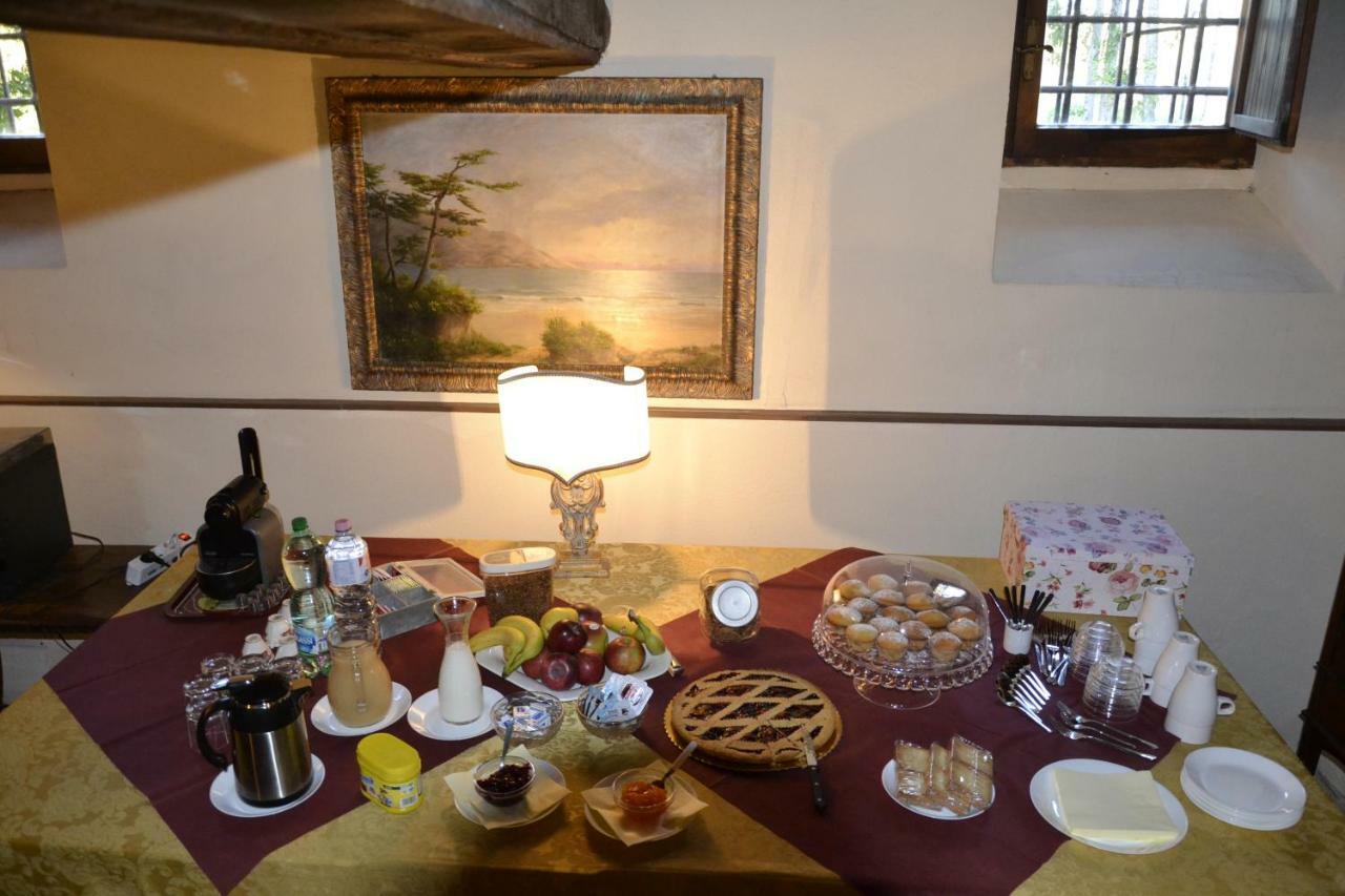 Casa Francesconi Guest House Pietra Rossa ภายนอก รูปภาพ